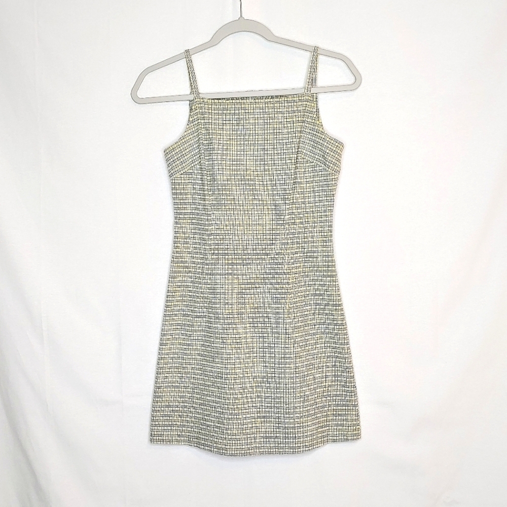 Just for Wraps dress. Size 5,/6. yellow/blue